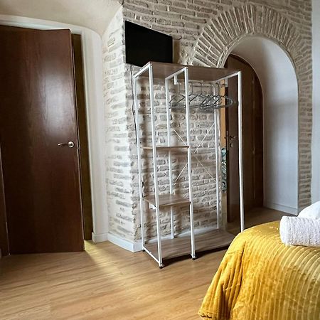 Clarisas Suites Кармона Экстерьер фото