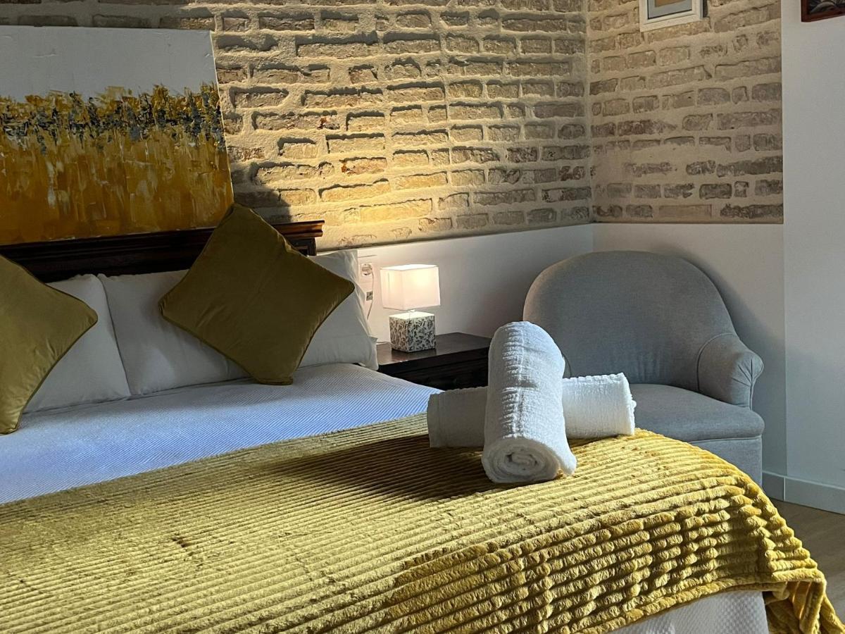 Clarisas Suites Кармона Экстерьер фото